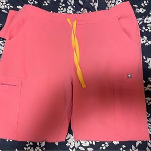 NWOT Figs Medium Yola Skinny Scrub Pant - Neon Pink